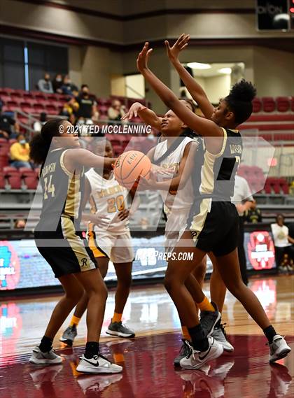 Thumbnail 1 in Watson Chapel vs. Robinson (AAA 4A State Round One) photogallery.