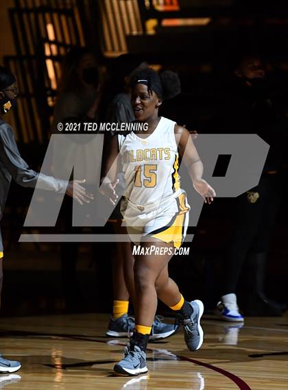 Thumbnail 2 in Watson Chapel vs. Robinson (AAA 4A State Round One) photogallery.