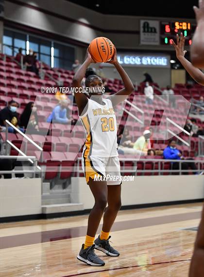 Thumbnail 2 in Watson Chapel vs. Robinson (AAA 4A State Round One) photogallery.