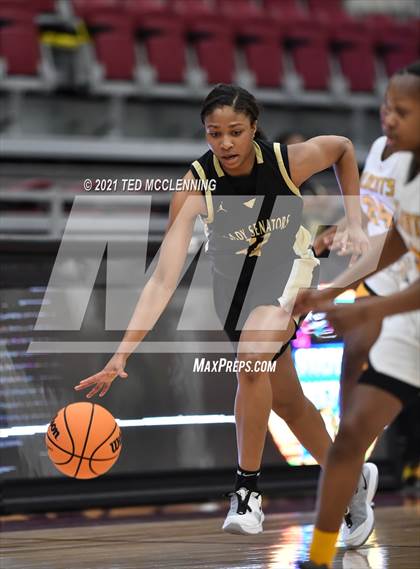 Thumbnail 1 in Watson Chapel vs. Robinson (AAA 4A State Round One) photogallery.
