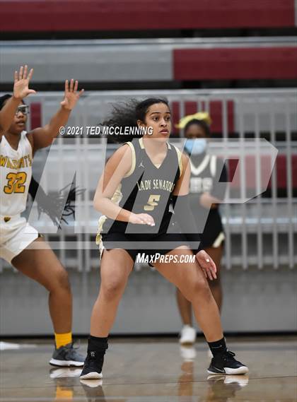 Thumbnail 3 in Watson Chapel vs. Robinson (AAA 4A State Round One) photogallery.