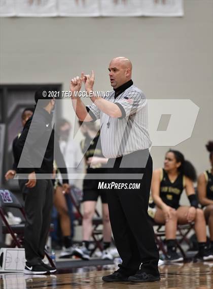 Thumbnail 1 in Watson Chapel vs. Robinson (AAA 4A State Round One) photogallery.