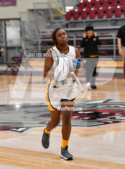 Thumbnail 3 in Watson Chapel vs. Robinson (AAA 4A State Round One) photogallery.