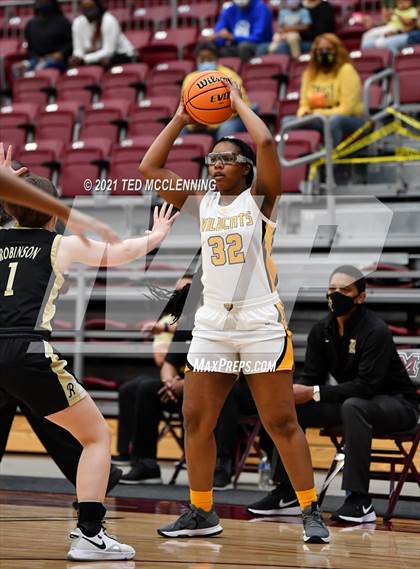 Thumbnail 2 in Watson Chapel vs. Robinson (AAA 4A State Round One) photogallery.