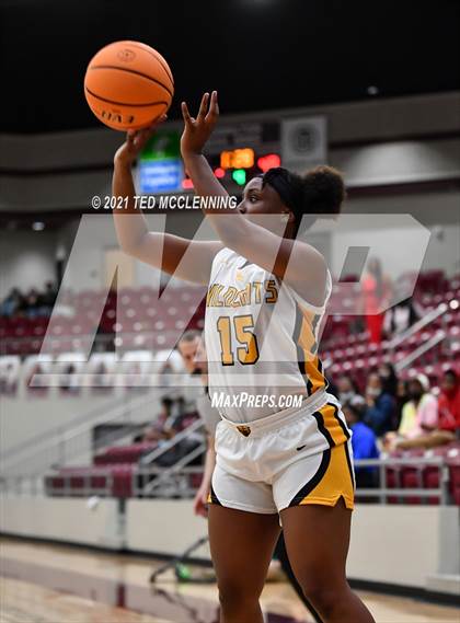 Thumbnail 1 in Watson Chapel vs. Robinson (AAA 4A State Round One) photogallery.