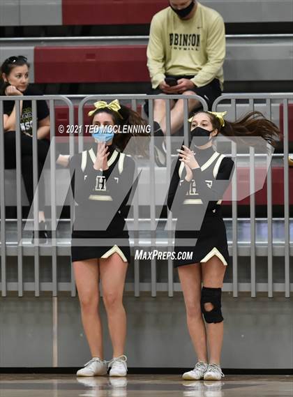 Thumbnail 3 in Watson Chapel vs. Robinson (AAA 4A State Round One) photogallery.