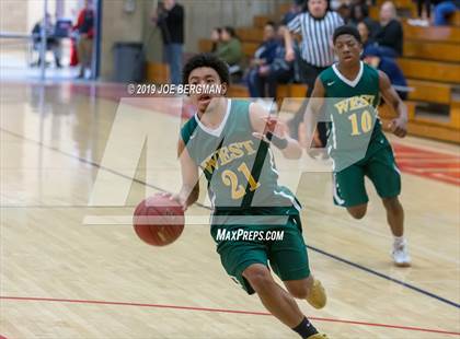 Thumbnail 1 in West vs. Stockdale (Ralph Krave Memorial Tournament) photogallery.