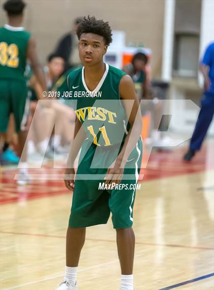Thumbnail 1 in West vs. Stockdale (Ralph Krave Memorial Tournament) photogallery.