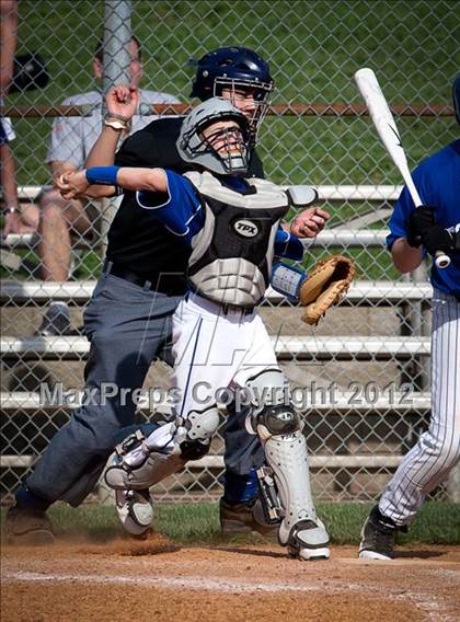 Thumbnail 2 in Covington Catholic @ Highlands photogallery.