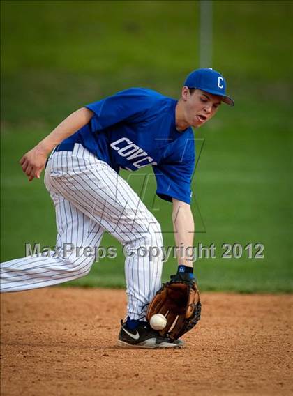 Thumbnail 2 in Covington Catholic @ Highlands photogallery.