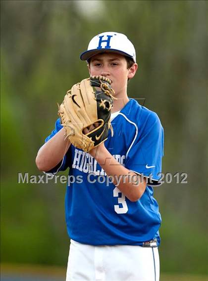 Thumbnail 2 in Covington Catholic @ Highlands photogallery.