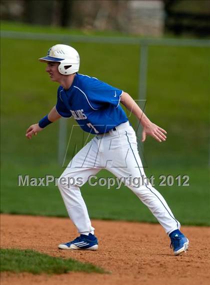 Thumbnail 2 in Covington Catholic @ Highlands photogallery.