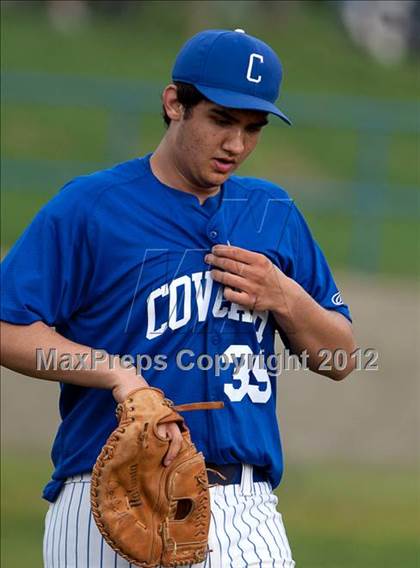 Thumbnail 3 in Covington Catholic @ Highlands photogallery.