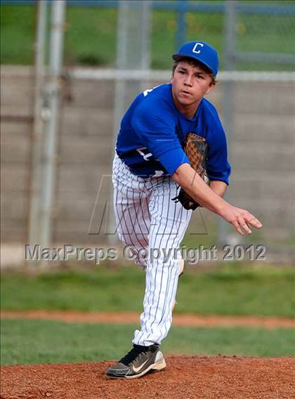 Thumbnail 2 in Covington Catholic @ Highlands photogallery.