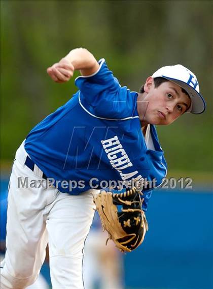 Thumbnail 2 in Covington Catholic @ Highlands photogallery.