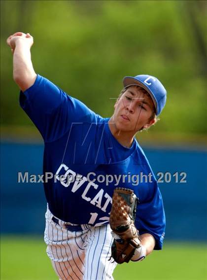 Thumbnail 2 in Covington Catholic @ Highlands photogallery.