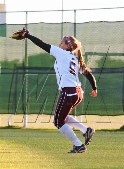 Thumbnail 1 in Pearland @ Clear Falls (UIL 5A Region 3 Bi-District Playoff) photogallery.