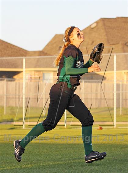 Thumbnail 2 in Pearland @ Clear Falls (UIL 5A Region 3 Bi-District Playoff) photogallery.