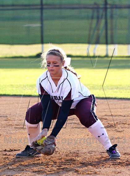 Thumbnail 1 in Pearland @ Clear Falls (UIL 5A Region 3 Bi-District Playoff) photogallery.