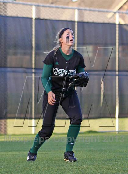 Thumbnail 2 in Pearland @ Clear Falls (UIL 5A Region 3 Bi-District Playoff) photogallery.