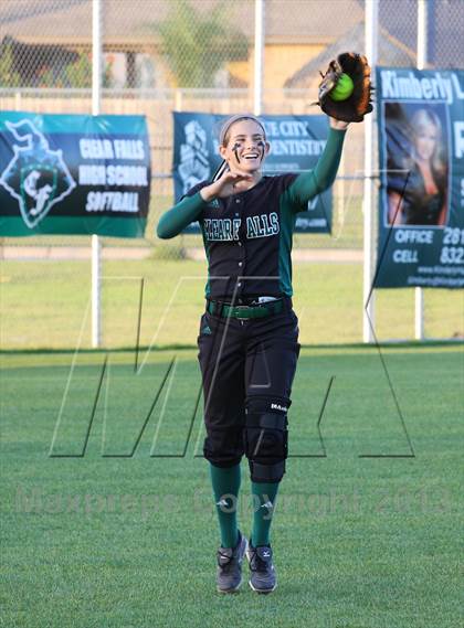 Thumbnail 2 in Pearland @ Clear Falls (UIL 5A Region 3 Bi-District Playoff) photogallery.