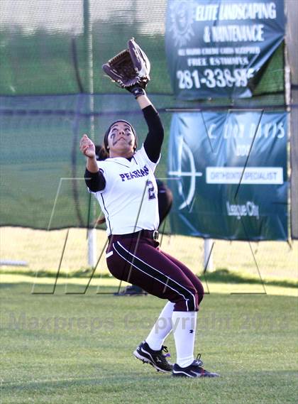 Thumbnail 3 in Pearland @ Clear Falls (UIL 5A Region 3 Bi-District Playoff) photogallery.