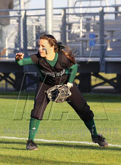 Thumbnail 3 in Pearland @ Clear Falls (UIL 5A Region 3 Bi-District Playoff) photogallery.