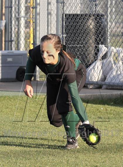 Thumbnail 1 in Pearland @ Clear Falls (UIL 5A Region 3 Bi-District Playoff) photogallery.