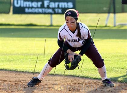 Thumbnail 2 in Pearland @ Clear Falls (UIL 5A Region 3 Bi-District Playoff) photogallery.