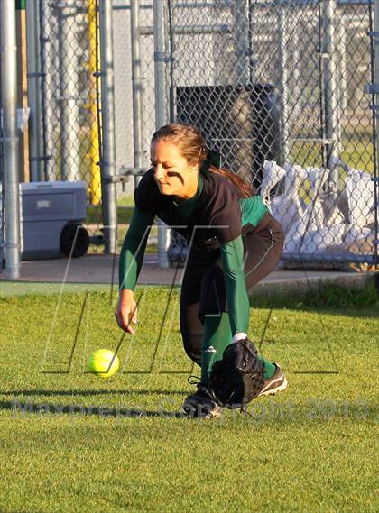 Thumbnail 3 in Pearland @ Clear Falls (UIL 5A Region 3 Bi-District Playoff) photogallery.