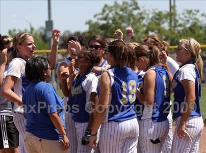 Thumbnail 1 in Waterford vs. Le Grand (CIF SJS D6 Final) photogallery.