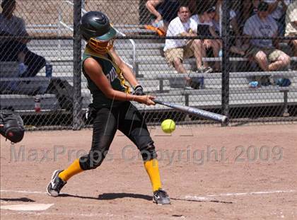 Thumbnail 2 in Waterford vs. Le Grand (CIF SJS D6 Final) photogallery.