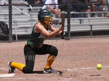 Thumbnail 3 in Waterford vs. Le Grand (CIF SJS D6 Final) photogallery.