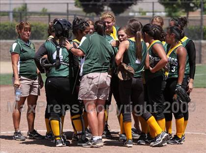 Thumbnail 2 in Waterford vs. Le Grand (CIF SJS D6 Final) photogallery.