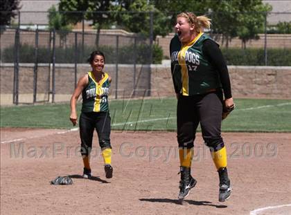 Thumbnail 2 in Waterford vs. Le Grand (CIF SJS D6 Final) photogallery.