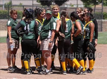 Thumbnail 3 in Waterford vs. Le Grand (CIF SJS D6 Final) photogallery.