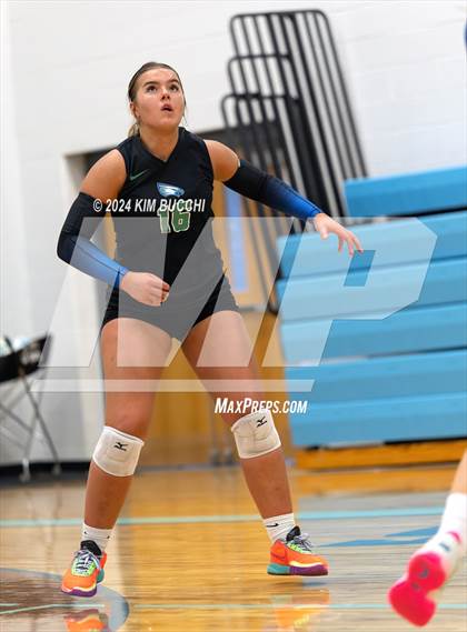 Thumbnail 3 in Robert C. Byrd vs. Martinsburg (Philip Barbour Tournament) photogallery.
