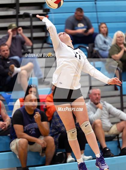 Thumbnail 1 in Robert C. Byrd vs. Martinsburg (Philip Barbour Tournament) photogallery.