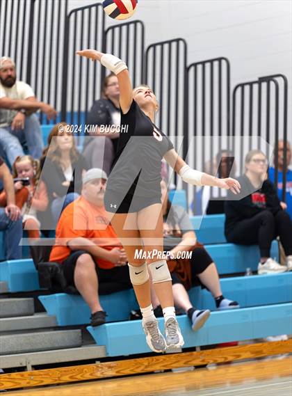 Thumbnail 3 in Robert C. Byrd vs. Martinsburg (Philip Barbour Tournament) photogallery.