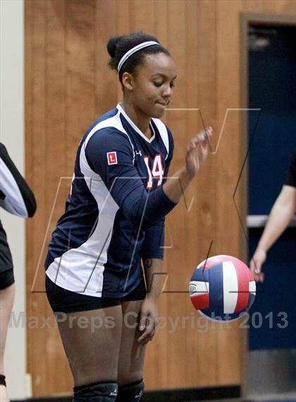 Thumbnail 1 in Hilmar @ Justin-Siena (CIF State NorCal D4 Playoff) photogallery.
