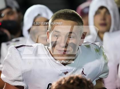 Thumbnail 1 in Chatfield vs Dakota Ridge (CHSAA 4A Third Round Playoff) photogallery.
