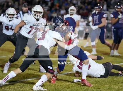 Thumbnail 3 in Chatfield vs Dakota Ridge (CHSAA 4A Third Round Playoff) photogallery.