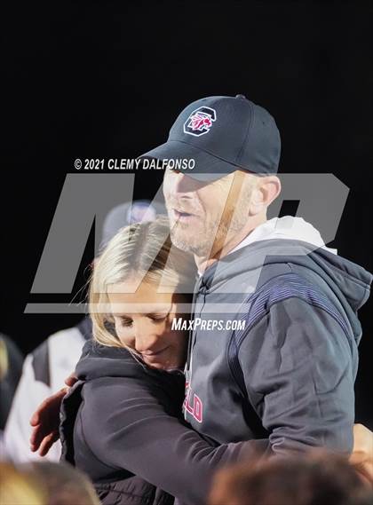 Thumbnail 1 in Chatfield vs Dakota Ridge (CHSAA 4A Third Round Playoff) photogallery.