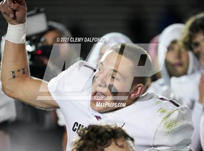 Thumbnail 2 in Chatfield vs Dakota Ridge (CHSAA 4A Third Round Playoff) photogallery.