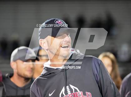 Thumbnail 3 in Chatfield vs Dakota Ridge (CHSAA 4A Third Round Playoff) photogallery.