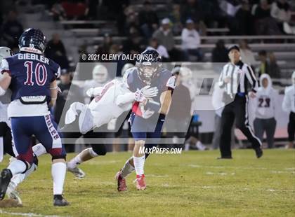 Thumbnail 3 in Chatfield vs Dakota Ridge (CHSAA 4A Third Round Playoff) photogallery.