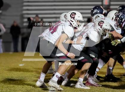 Thumbnail 3 in Chatfield vs Dakota Ridge (CHSAA 4A Third Round Playoff) photogallery.