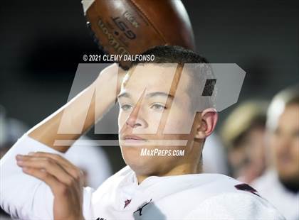 Thumbnail 2 in Chatfield vs Dakota Ridge (CHSAA 4A Third Round Playoff) photogallery.