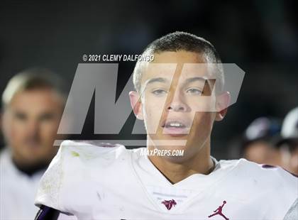 Thumbnail 2 in Chatfield vs Dakota Ridge (CHSAA 4A Third Round Playoff) photogallery.