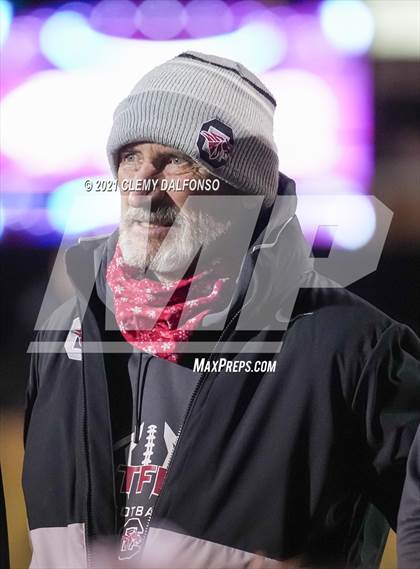 Thumbnail 2 in Chatfield vs Dakota Ridge (CHSAA 4A Third Round Playoff) photogallery.